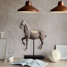 American Style Horse Sculpture - Zibbo