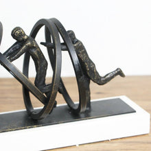 Creative Iron Sculpture - Zibbo