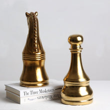 Luxury Golden Chess Pieces - Zibbo